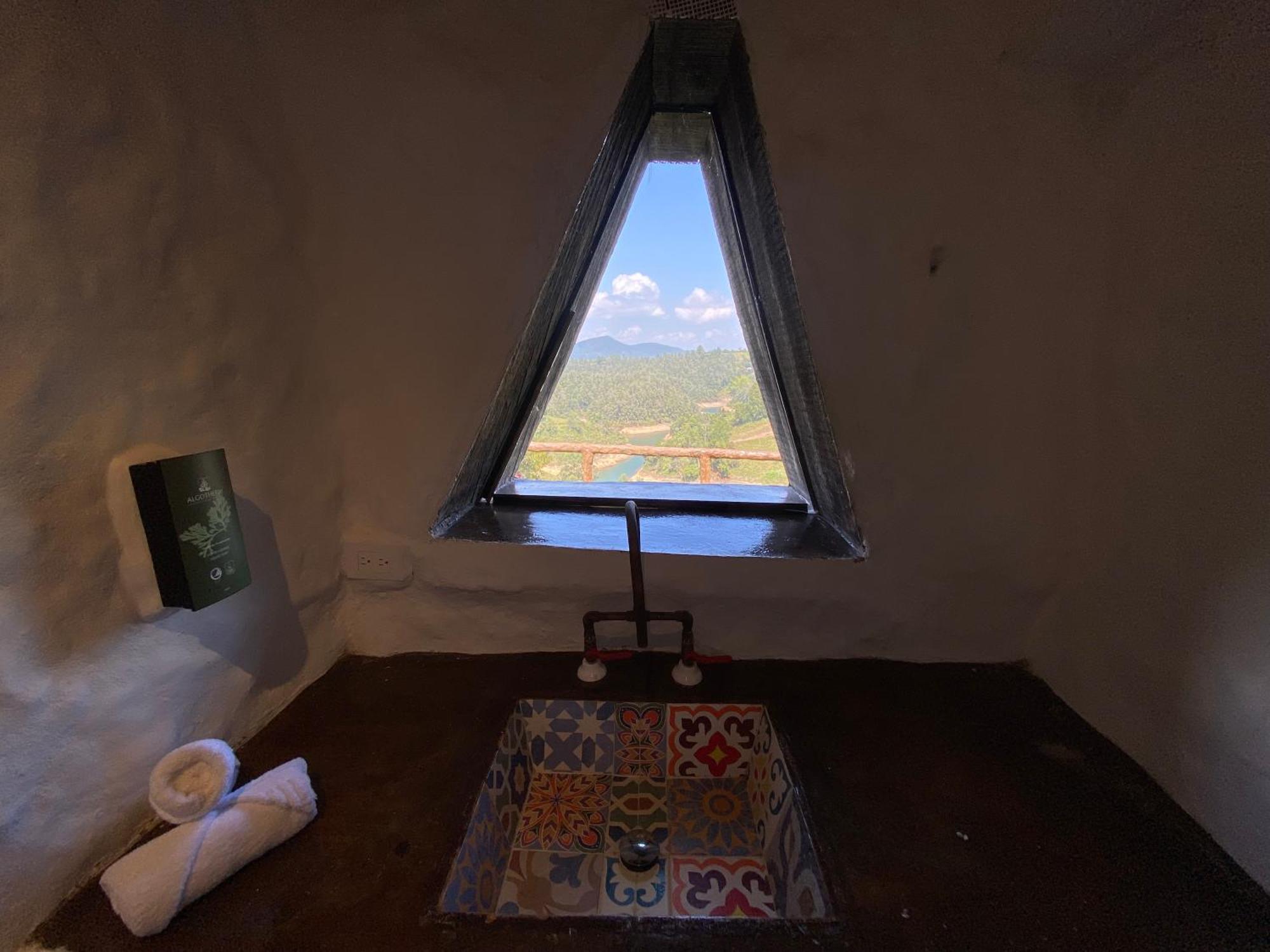 Hobbit Hotel Ecolodge- Guatapé Eksteriør bilde