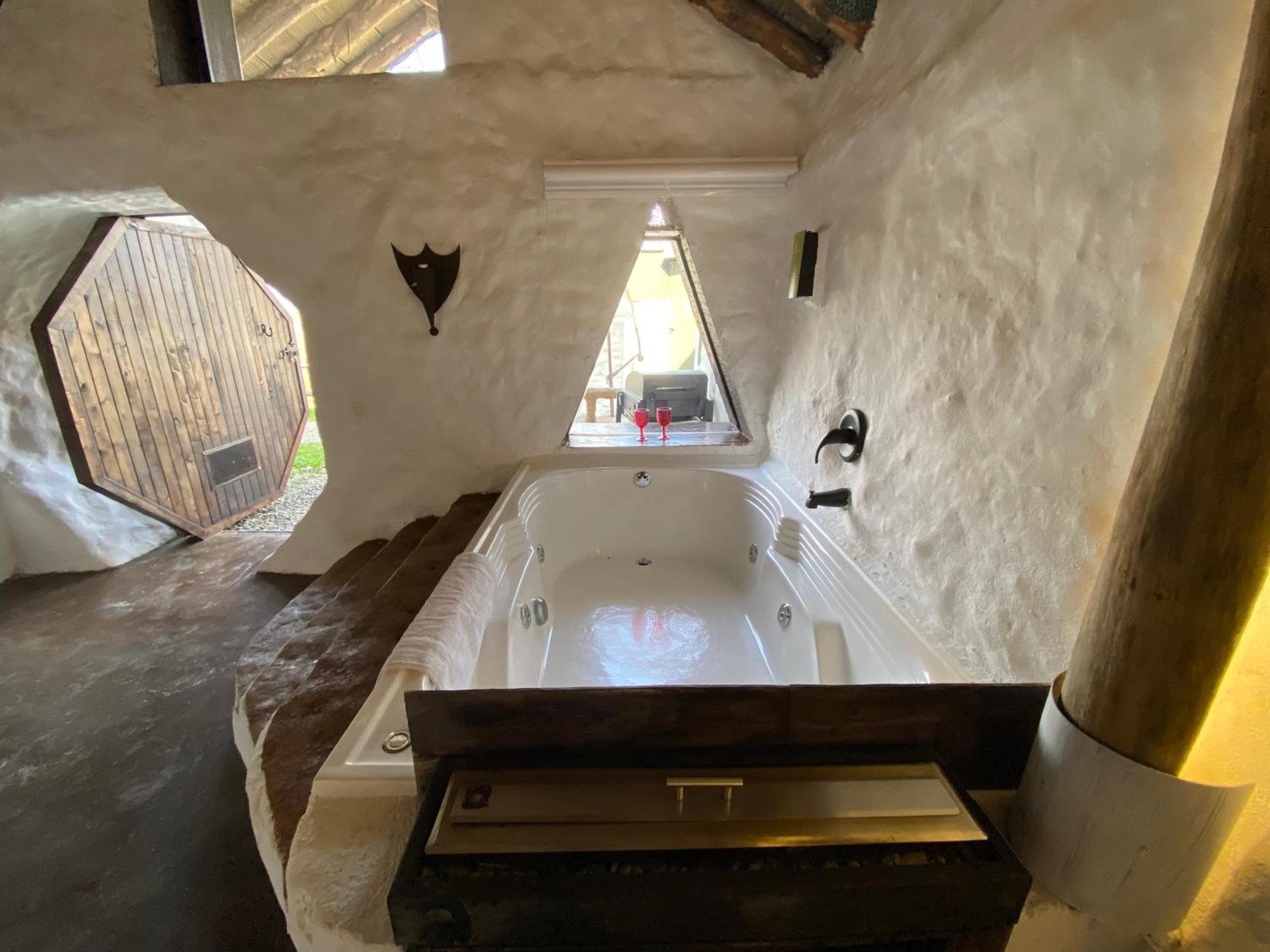 Hobbit Hotel Ecolodge- Guatapé Eksteriør bilde